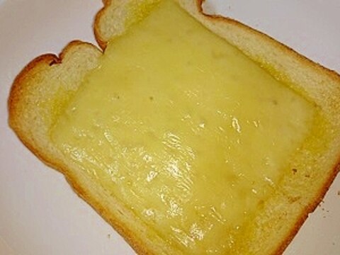 スライスチーズで簡単‼ガーリックチーズトースト